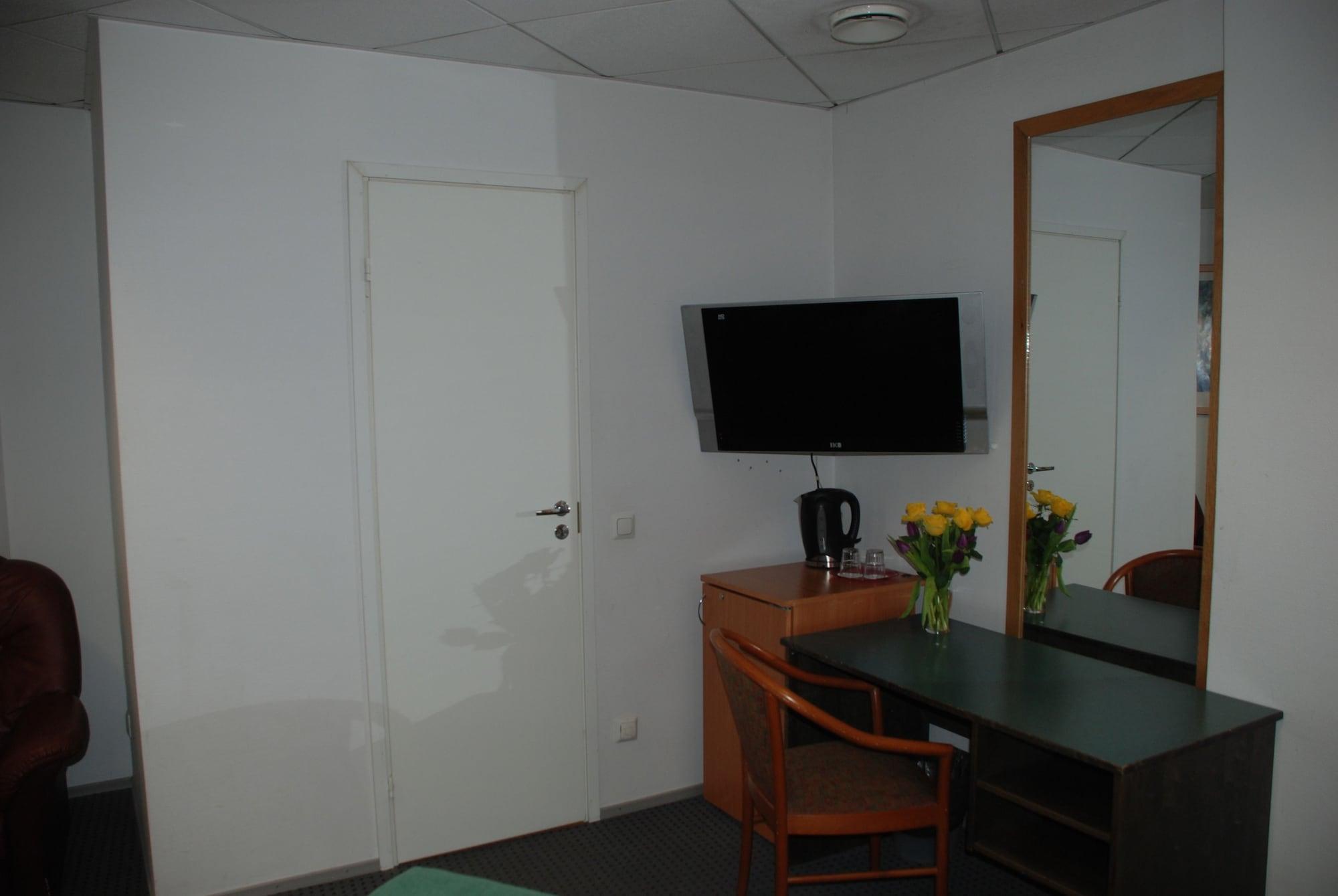 Center 2*